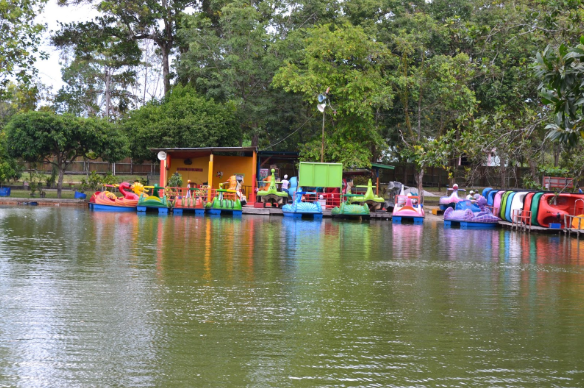 Taman Rekreasi Alam Mayang riau