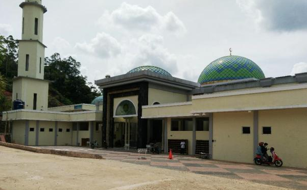 Masjid Agung Baitul Ma’mur